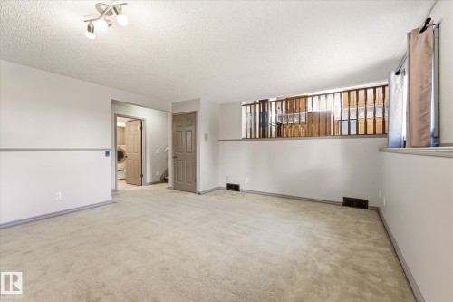 7704 152B Avenue Nw, Edmonton, AB - Indoor Photo Showing Other Room