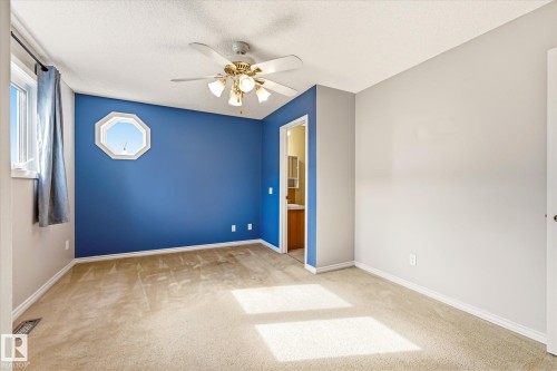 7704 152B Avenue Nw, Edmonton, AB - Indoor Photo Showing Other Room