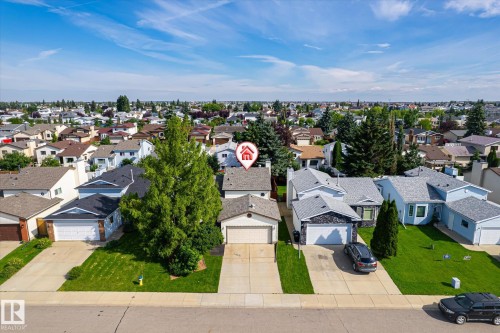 7704 152B Avenue Nw, Edmonton, AB - Outdoor
