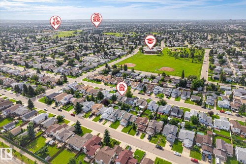 7704 152B Avenue Nw, Edmonton, AB - Outdoor With View