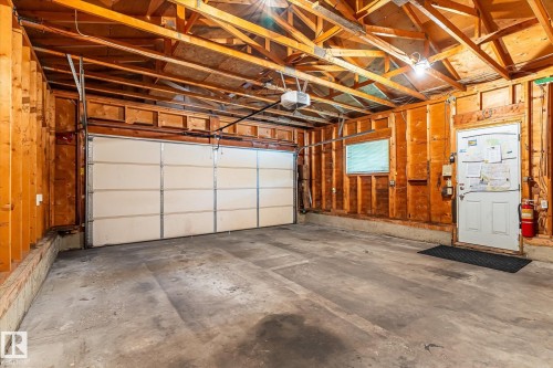 7704 152B Avenue Nw, Edmonton, AB - Indoor Photo Showing Garage