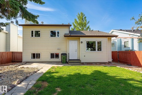 7704 152B Avenue Nw, Edmonton, AB - Outdoor