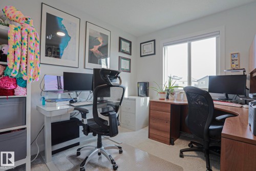 1921 Kroetsch Crescent Sw, Edmonton, AB - Indoor Photo Showing Office