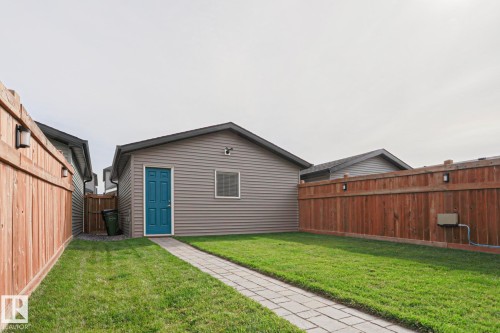 1921 Kroetsch Crescent Sw, Edmonton, AB - Outdoor
