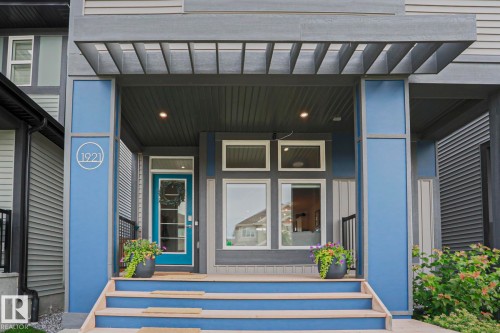 1921 Kroetsch Crescent Sw, Edmonton, AB - Outdoor
