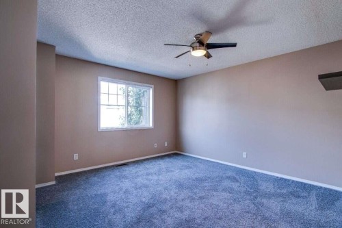 #15 8304 11 Av Sw, Edmonton, AB - Indoor Photo Showing Other Room