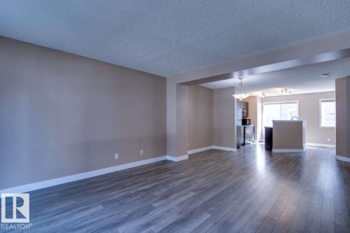 #15 8304 11 Av Sw, Edmonton, AB - Indoor