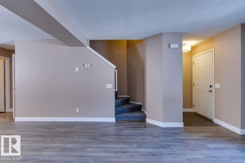 #15 8304 11 Av Sw, Edmonton, AB - Indoor Photo Showing Other Room