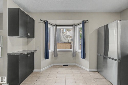 30 Matthew Road, Spruce Grove, AB - Indoor