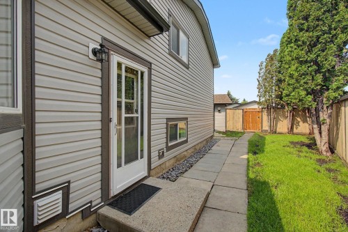 30 Matthew Road, Spruce Grove, AB - Outdoor With Exterior