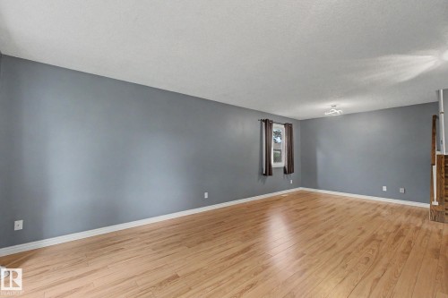 30 Matthew Road, Spruce Grove, AB - Indoor Photo Showing Other Room