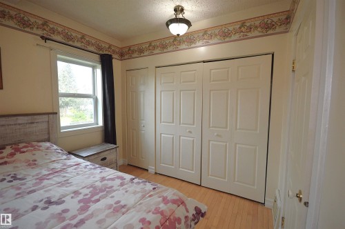 4802 50 Street, Glendon, AB - Indoor Photo Showing Bedroom