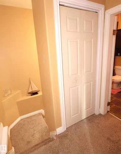 4802 50 Street, Glendon, AB - Indoor Photo Showing Other Room