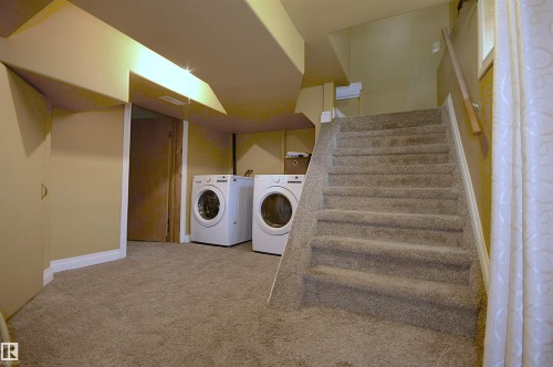 4802 50 Street, Glendon, AB - Indoor Photo Showing Laundry Room
