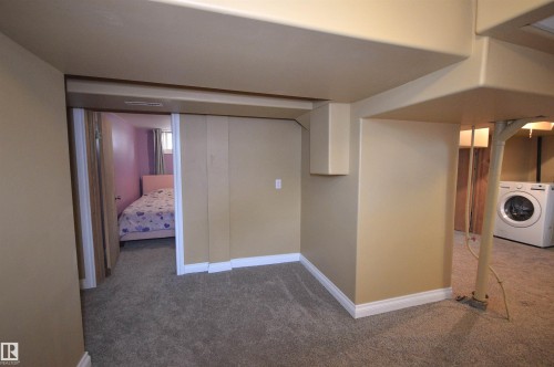4802 50 Street, Glendon, AB - Indoor