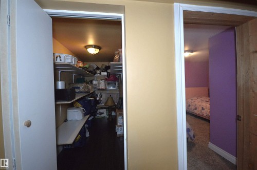 4802 50 Street, Glendon, AB - Indoor Photo Showing Other Room