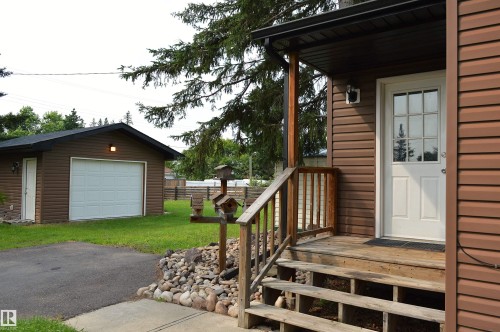 4802 50 Street, Glendon, AB - Outdoor With Exterior