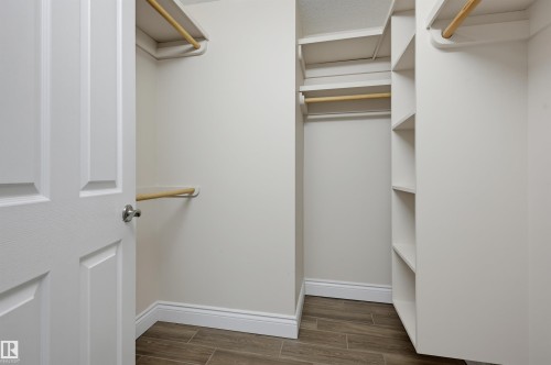 #108 11650 79 Av Nw, Edmonton, AB - Indoor