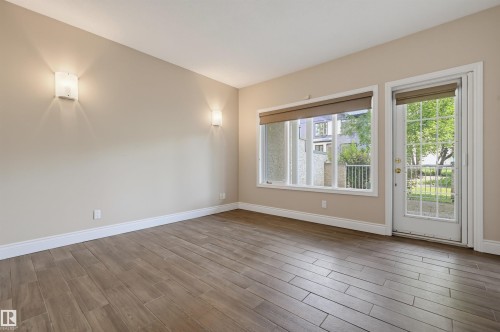 #108 11650 79 Av Nw, Edmonton, AB - Indoor Photo Showing Other Room