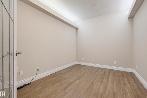 #108 11650 79 Av Nw, Edmonton, AB - Indoor Photo Showing Other Room