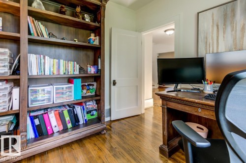 11619 Saskatchewan Drive Nw, Edmonton, AB - Indoor