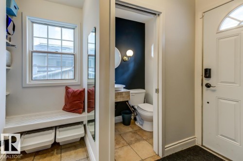 11619 Saskatchewan Drive Nw, Edmonton, AB - Indoor