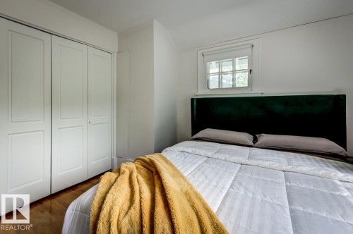 11619 Saskatchewan Drive Nw, Edmonton, AB - Indoor Photo Showing Bedroom
