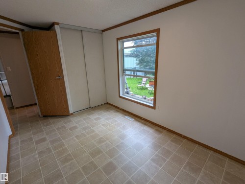 9 West View Boulevard Northwest, Edmonton, AB - Indoor Photo Showing Other Room