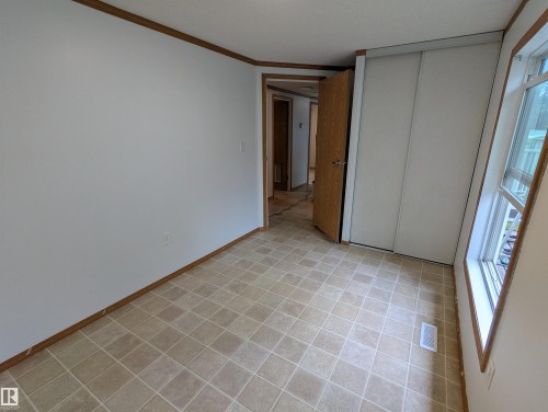 9 West View Boulevard Northwest, Edmonton, AB - Indoor Photo Showing Other Room