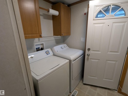 9 West View Boulevard Northwest, Edmonton, AB - Indoor Photo Showing Laundry Room