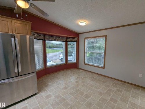 9 West View Boulevard Northwest, Edmonton, AB - Indoor Photo Showing Other Room
