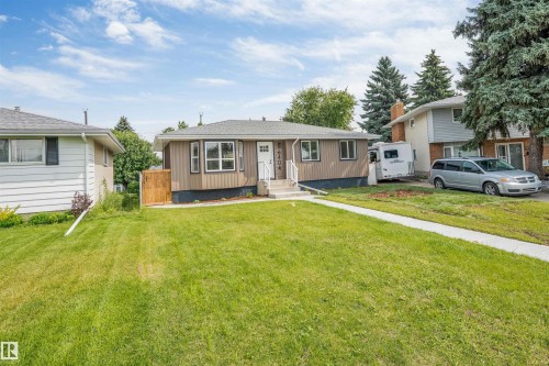 6404 88 Avenue Nw, Edmonton, AB - Outdoor