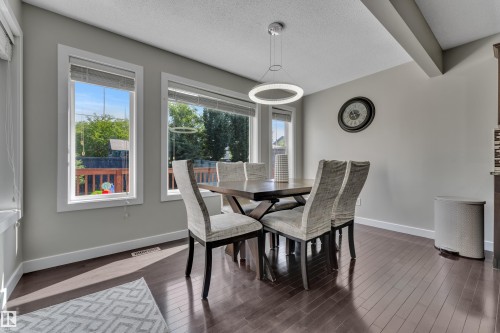 3433 Goodridge Link Link Nw, Edmonton, AB - Indoor Photo Showing Dining Room