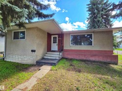 5507 84 Avenue NW  Edmonton, AB T6B 0G9