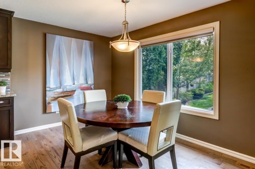 854 Chahley Way Nw, Edmonton, AB - Indoor Photo Showing Dining Room