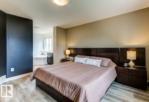 854 Chahley Way Nw, Edmonton, AB - Indoor Photo Showing Bedroom