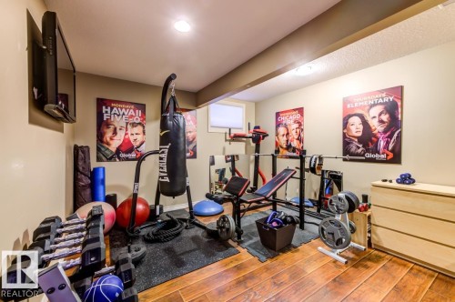 854 Chahley Way Nw, Edmonton, AB - Indoor Photo Showing Other Room