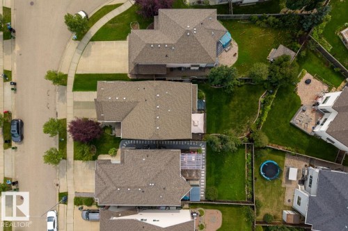 854 Chahley Way Nw, Edmonton, AB - Outdoor