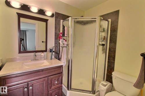 10 Birchmont Crescent, Leduc, AB - Indoor Photo Showing Bathroom