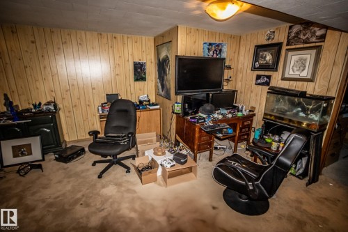 Additional content - 4322 49 Ave, St. Paul Town, AB - Indoor With Fireplace
