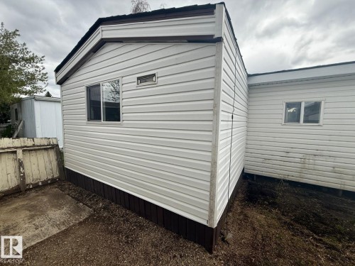 20 West View Bv Northwest, Edmonton, AB - Outdoor With Exterior