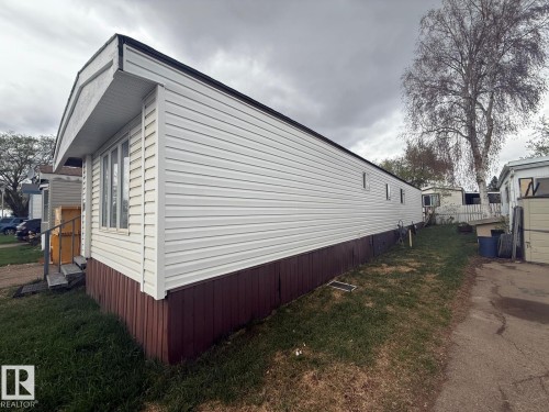 20 West View Bv Northwest, Edmonton, AB - Outdoor With Exterior
