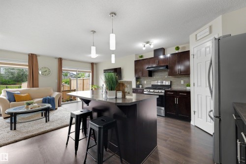 2422 Cassidy Way Sw, Edmonton, AB - Indoor Photo Showing Kitchen With Upgraded Kitchen