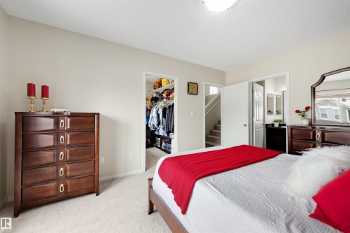 2422 Cassidy Way Sw, Edmonton, AB - Indoor Photo Showing Bedroom