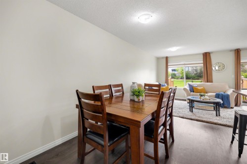 2422 Cassidy Way Sw, Edmonton, AB - Indoor Photo Showing Dining Room
