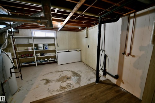 4809 52 Street, Glendon, AB - Indoor Photo Showing Basement