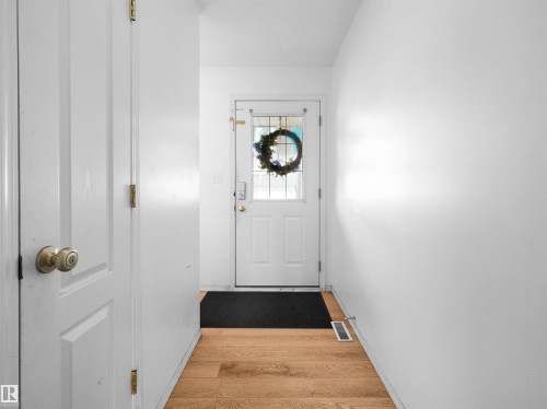 #9 16933 115 St Nw, Edmonton, AB - Indoor Photo Showing Other Room