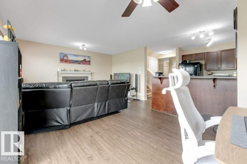 3514 16 Street Nw, Edmonton, AB - Indoor With Fireplace