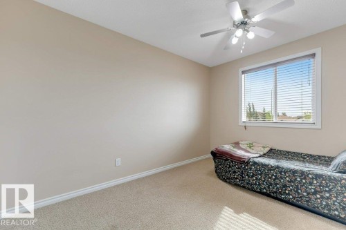 3514 16 Street Nw, Edmonton, AB - Indoor