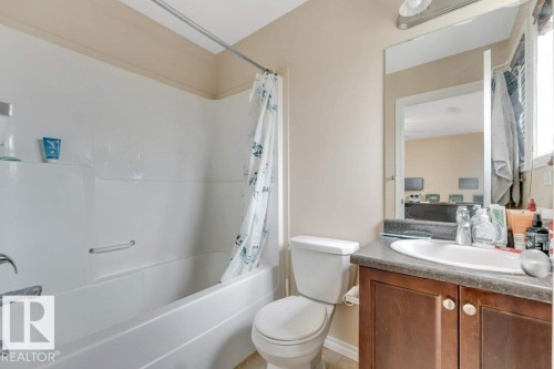 3514 16 Street Nw, Edmonton, AB - Indoor Photo Showing Bathroom